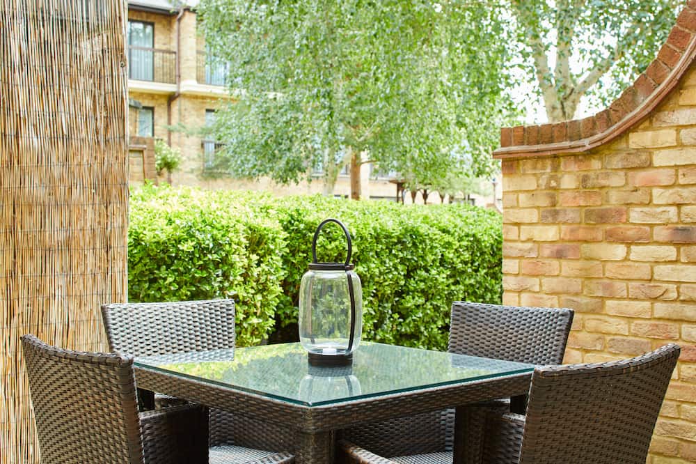 Photo of Patio Balcony in Broxbourne