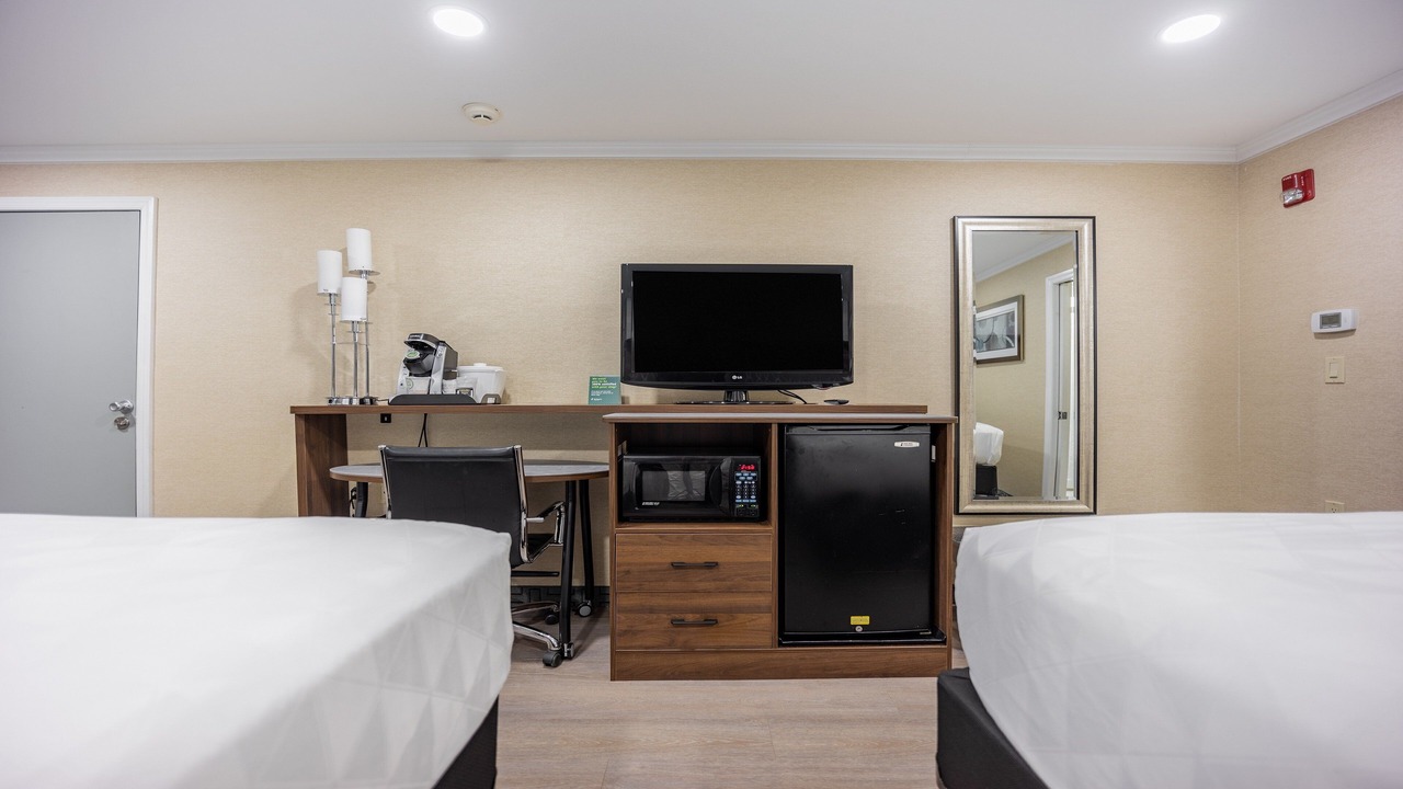 Photo of Bedroom in Plainview