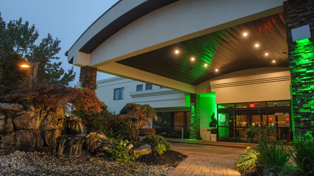 Photo of Outdoor in Plainview