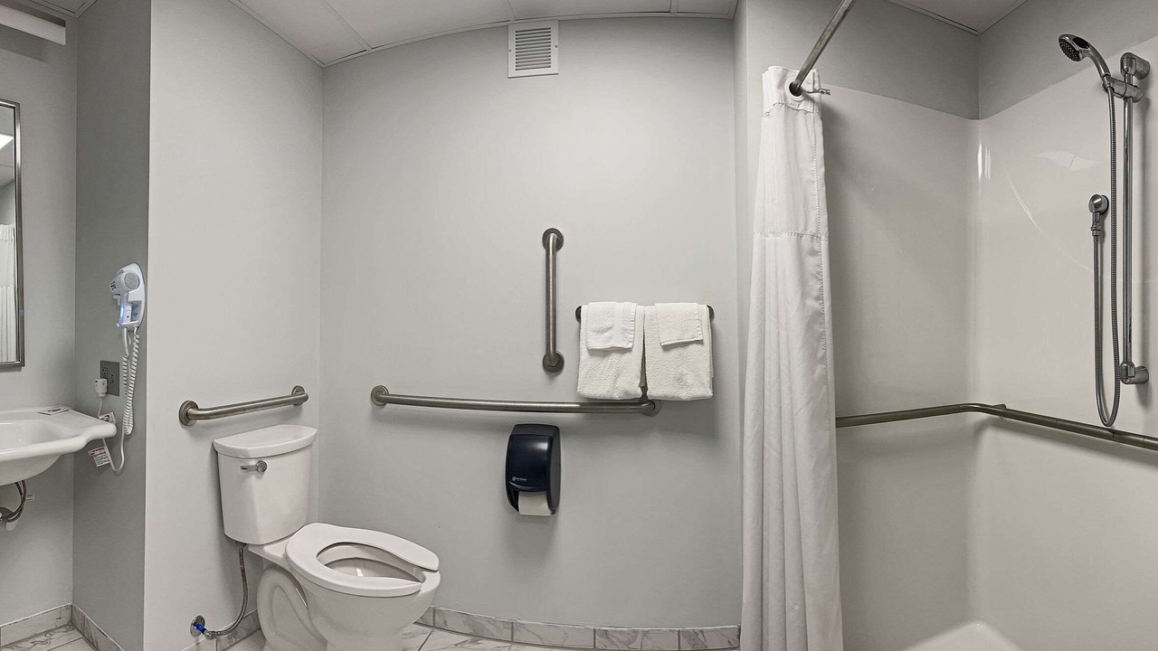 Photo of Bathroom in Holiday City