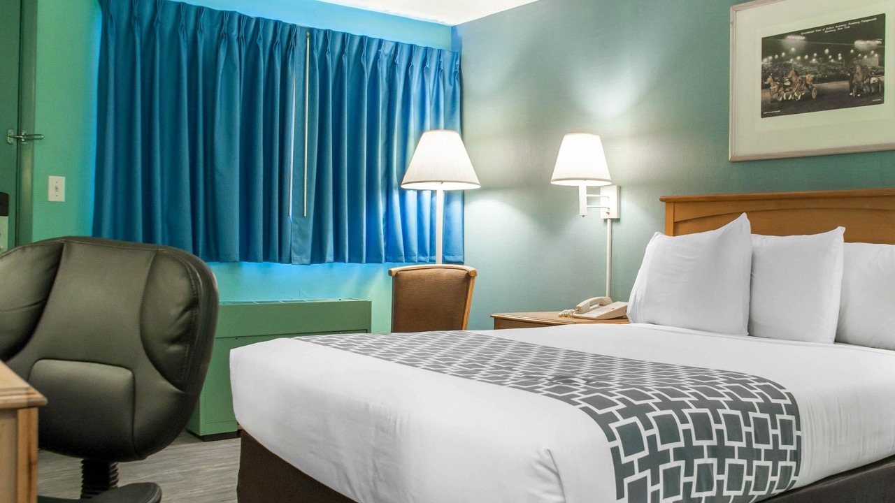 Photo of Bedroom in Blasdell