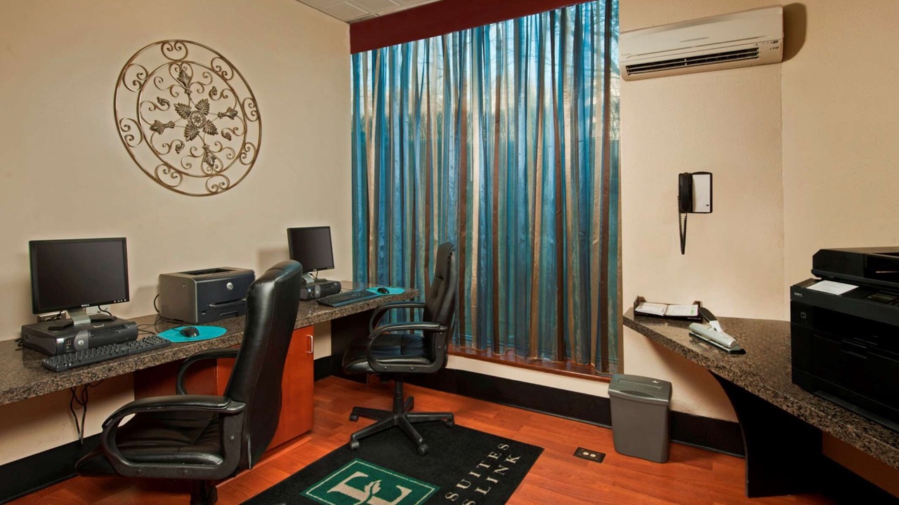 Photo of Others in Hunt Valley