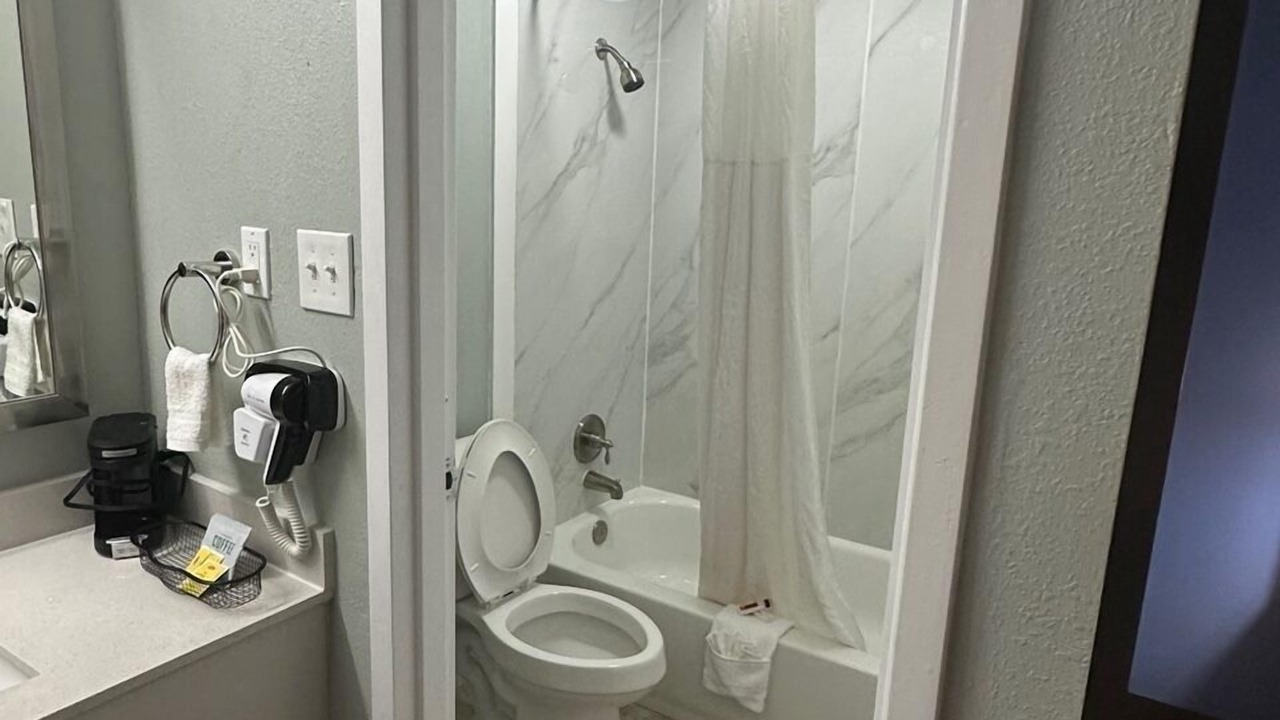 Photo of Bathroom in Jennings