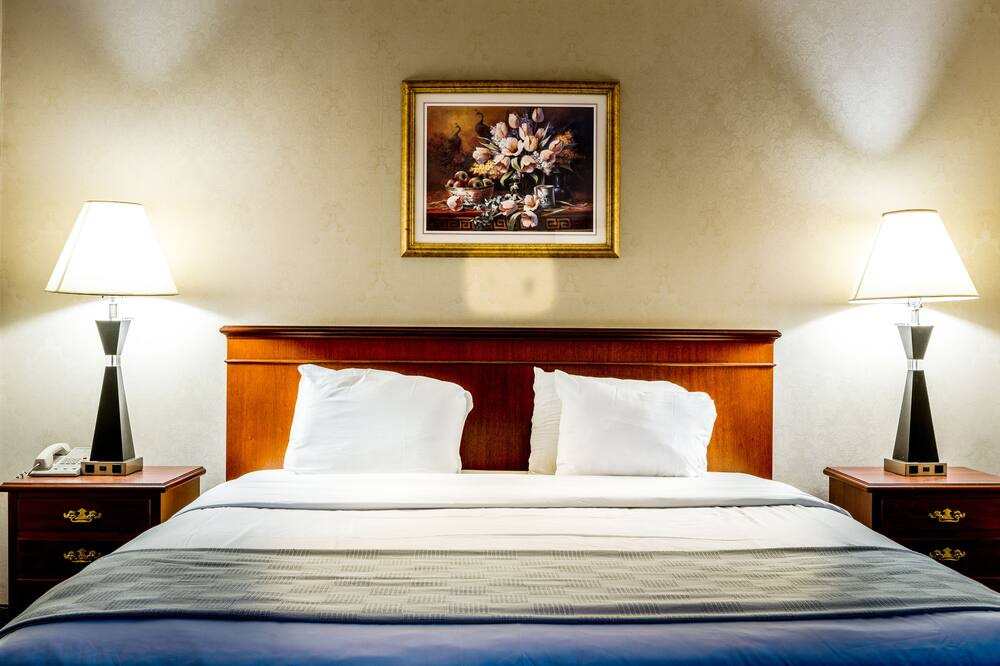 Photo of Bedroom in Queens