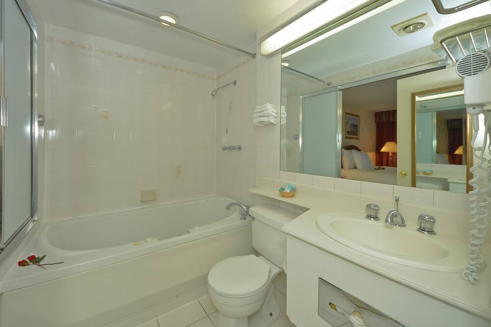 Photo of Bathroom in Queens