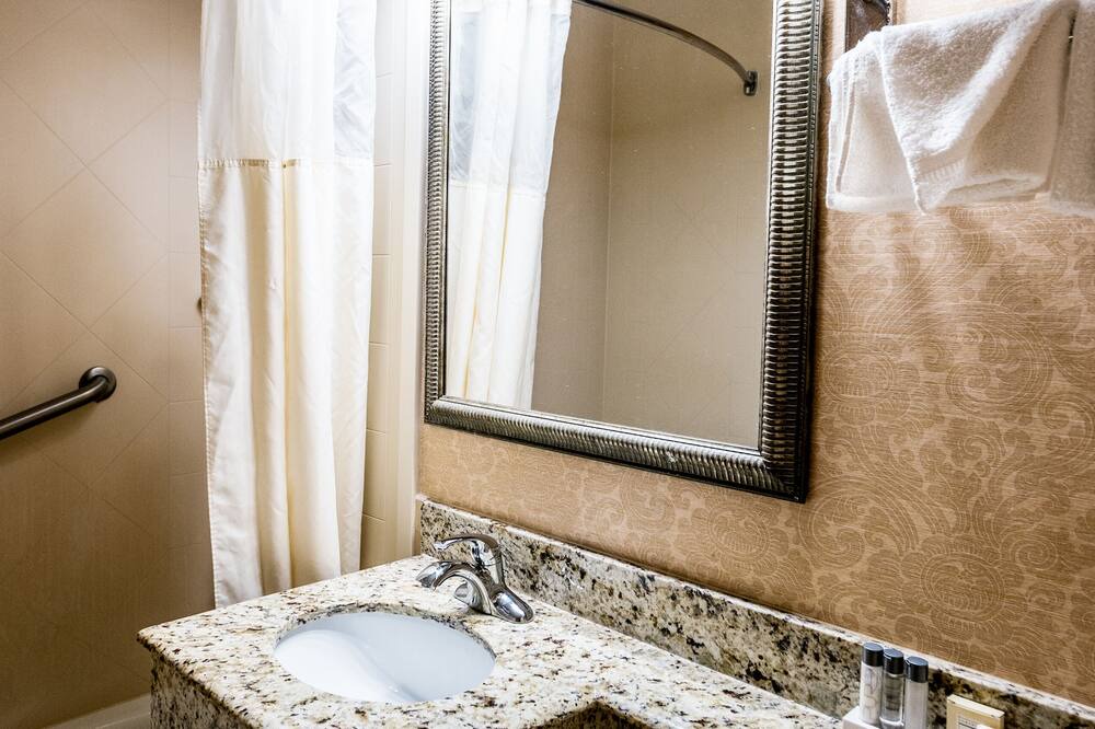 Photo of Bathroom in Queens