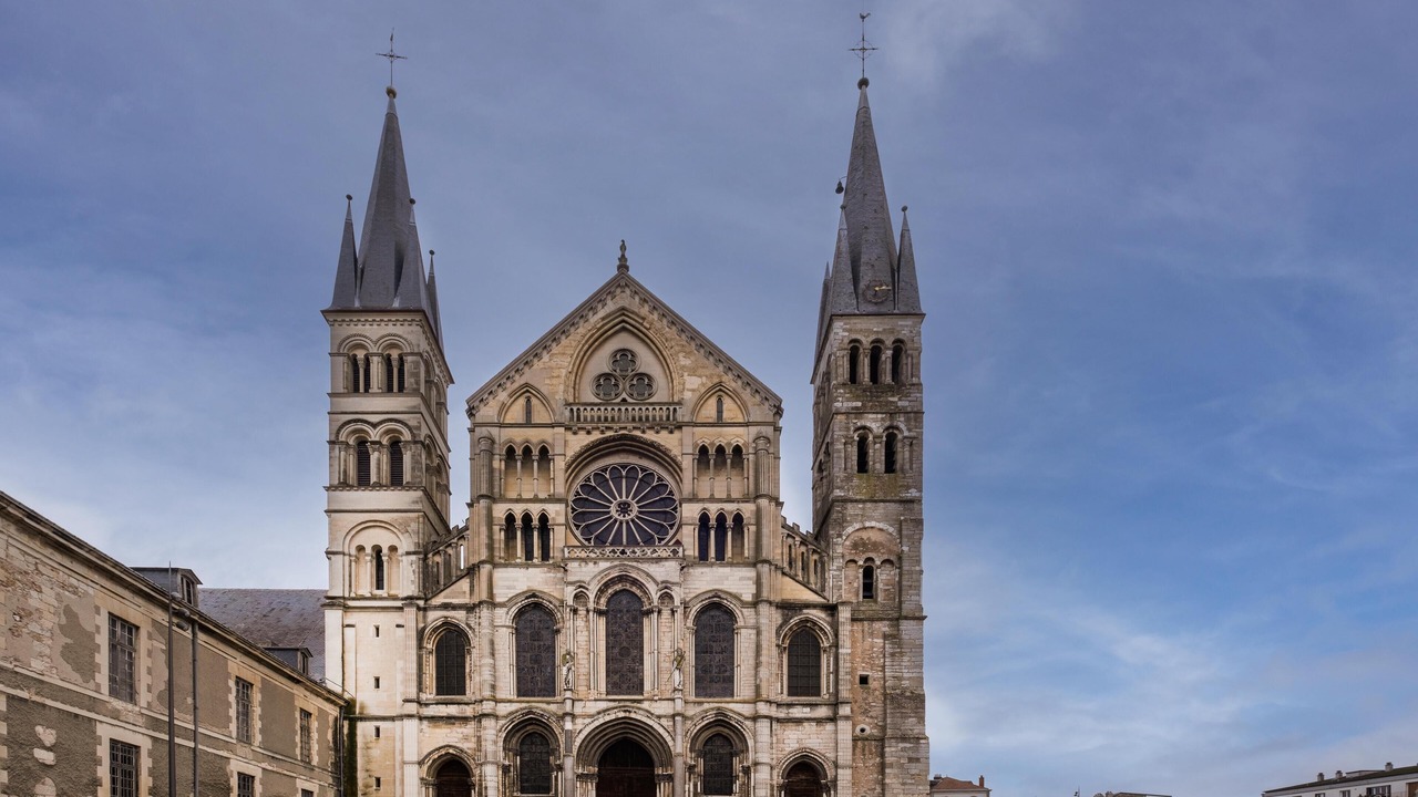 Photo of Others in Hincmar