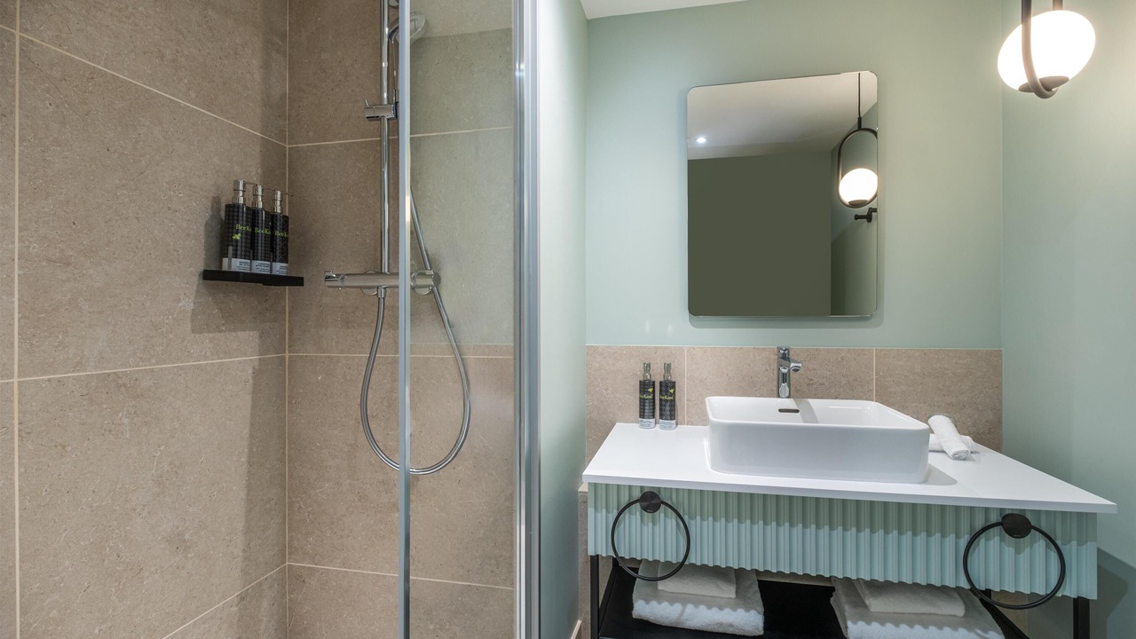 Photo of Others in Hincmar