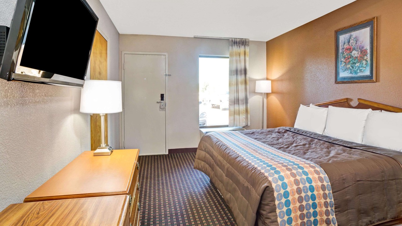 Photo of Bedroom in Hernando