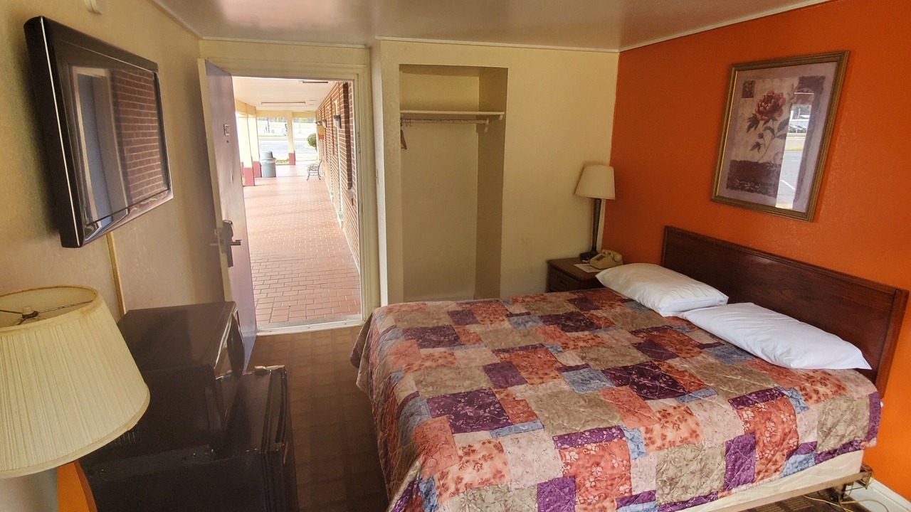Photo of Bedroom in Emporia