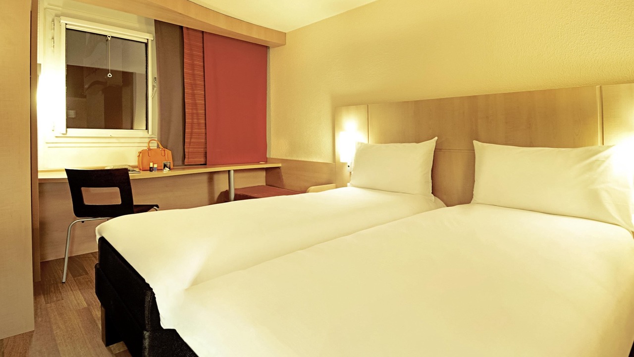 Photo of Bedroom in Courcouronnes