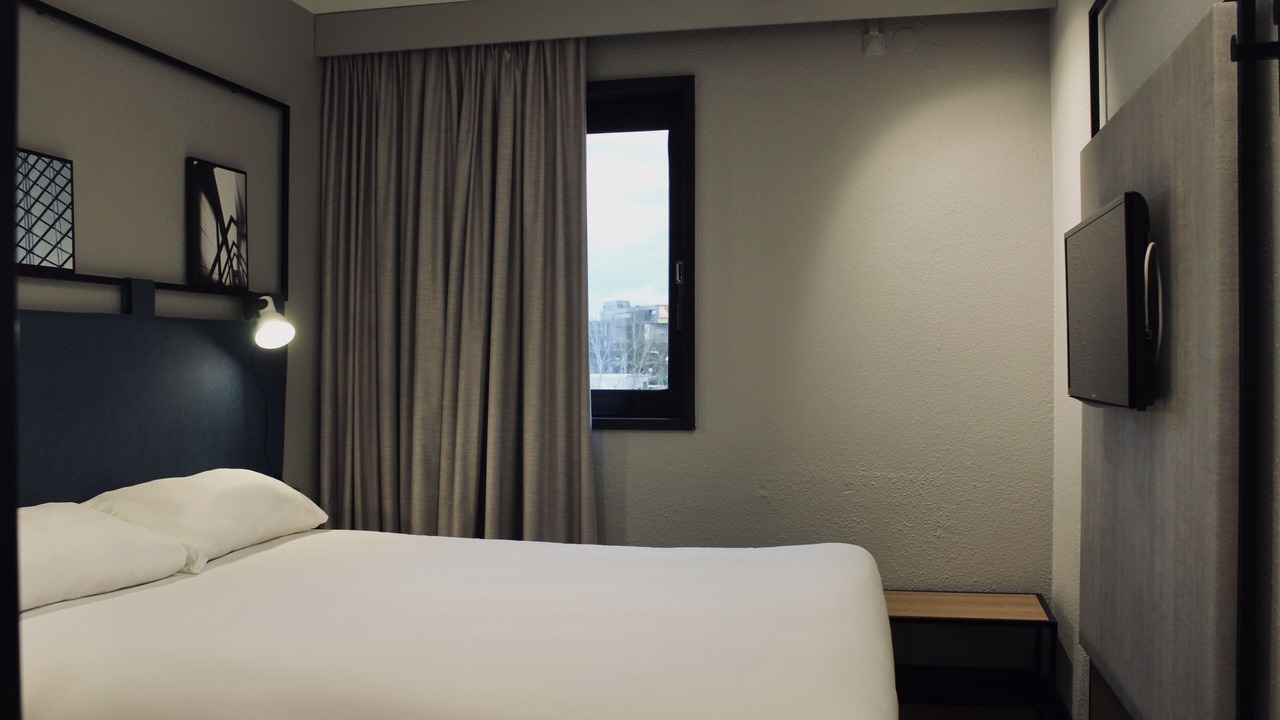 Photo of Bedroom in Courcouronnes