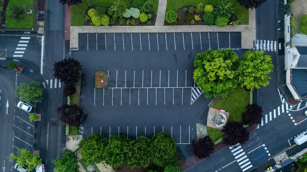 Photo of Others in Cognac