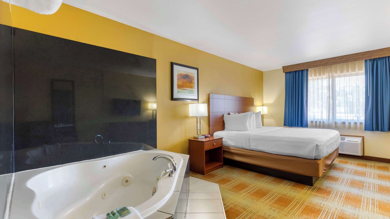 Photo of Bedroom in Fort Collins