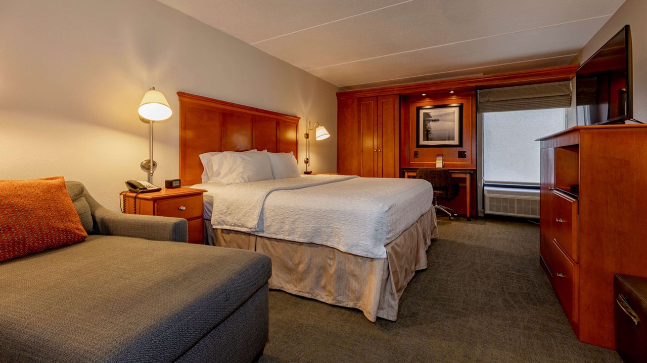 Photo of Bedroom in Wheeling