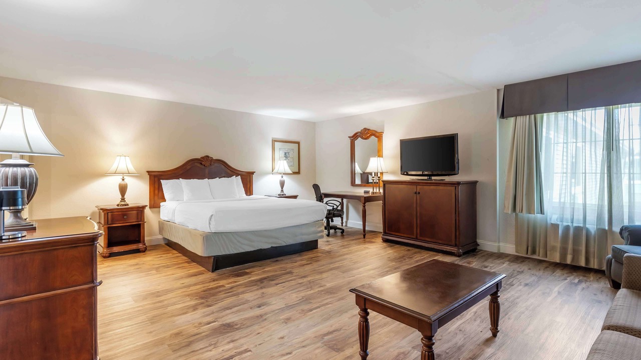 Photo of Bedroom in Quad Cities