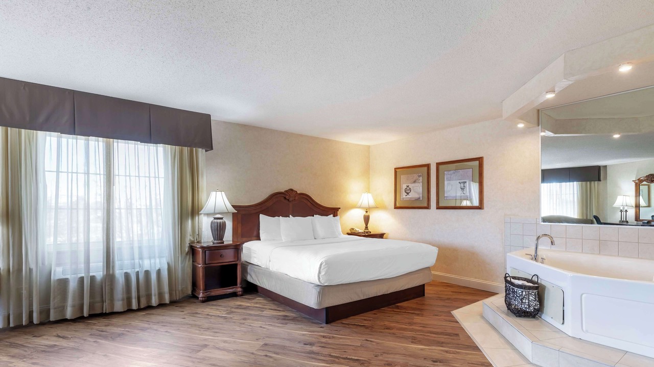 Photo of Bedroom in Quad Cities
