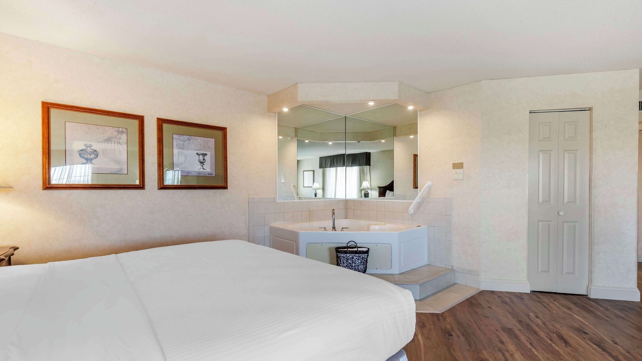 Photo of Bedroom in Quad Cities