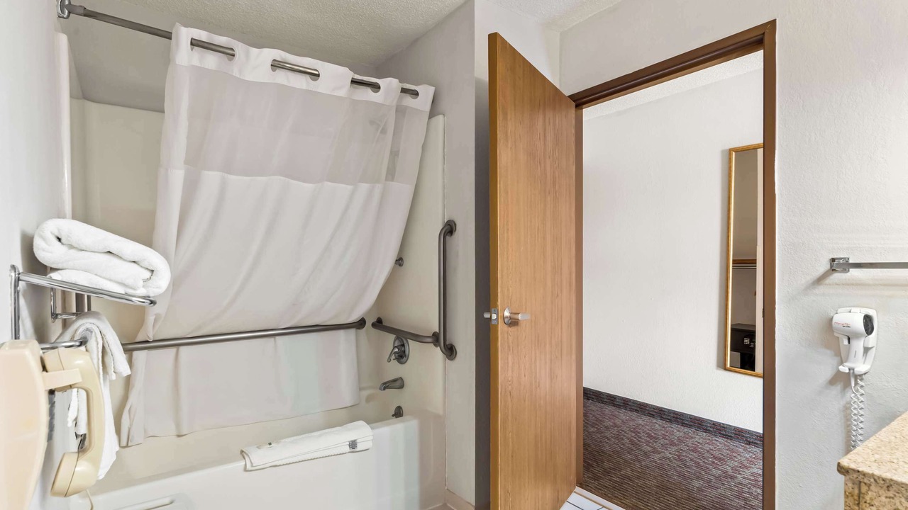 Photo of Bedroom in Sidney