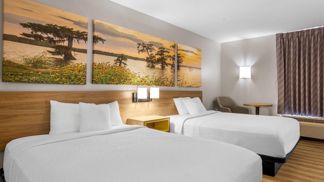 Photo of Bedroom in Adel