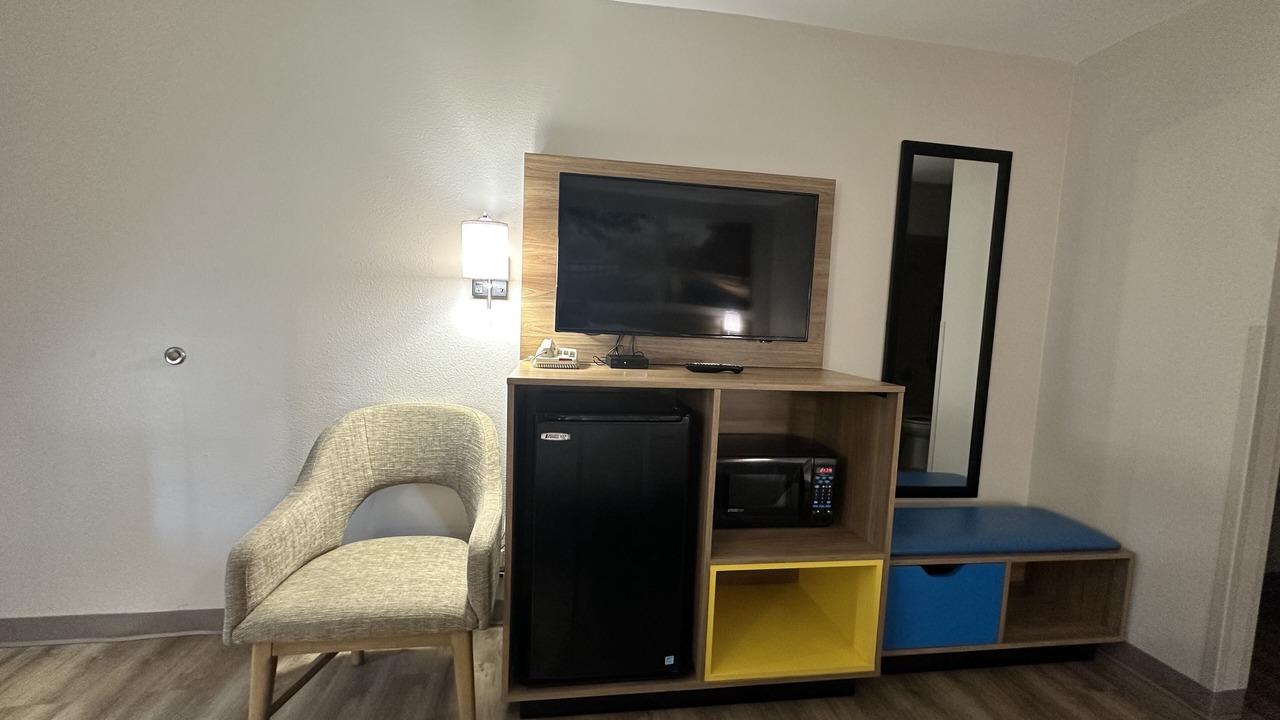 Photo of Bedroom in Adel