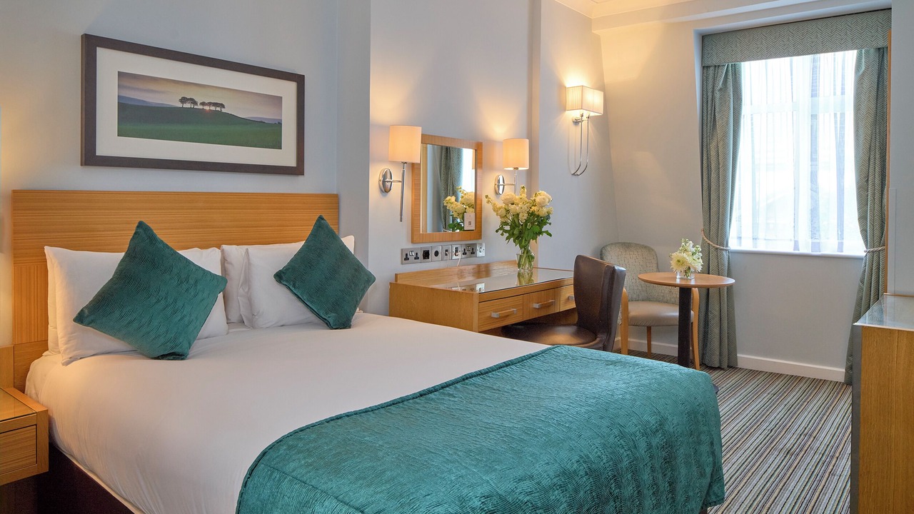 Photo of Bedroom in Brompton & Hans Town