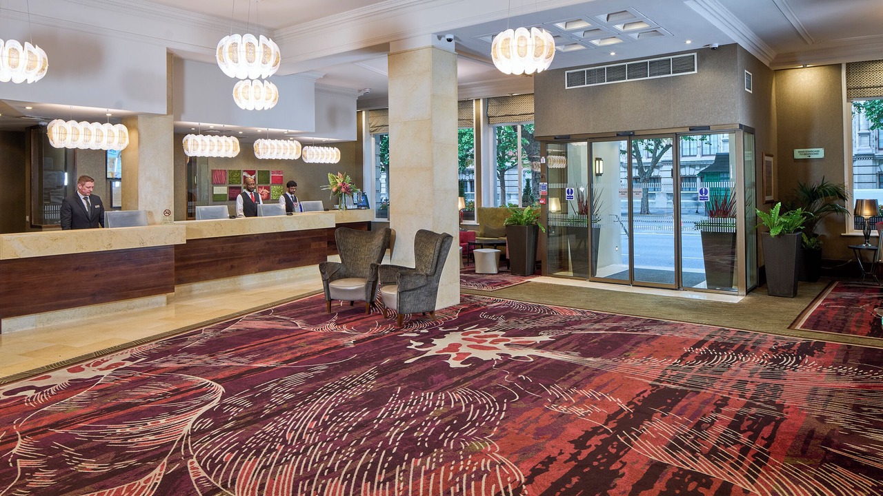 Photo of Others in Brompton & Hans Town