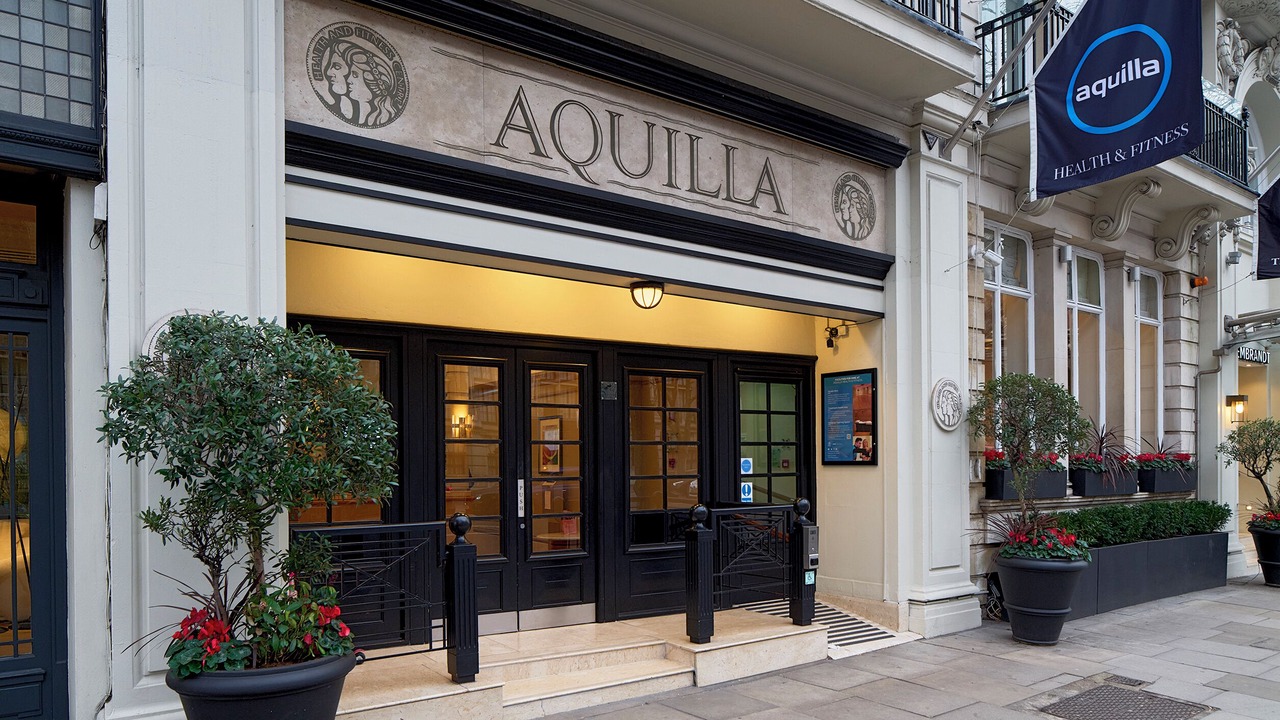 Photo of Others in Brompton & Hans Town