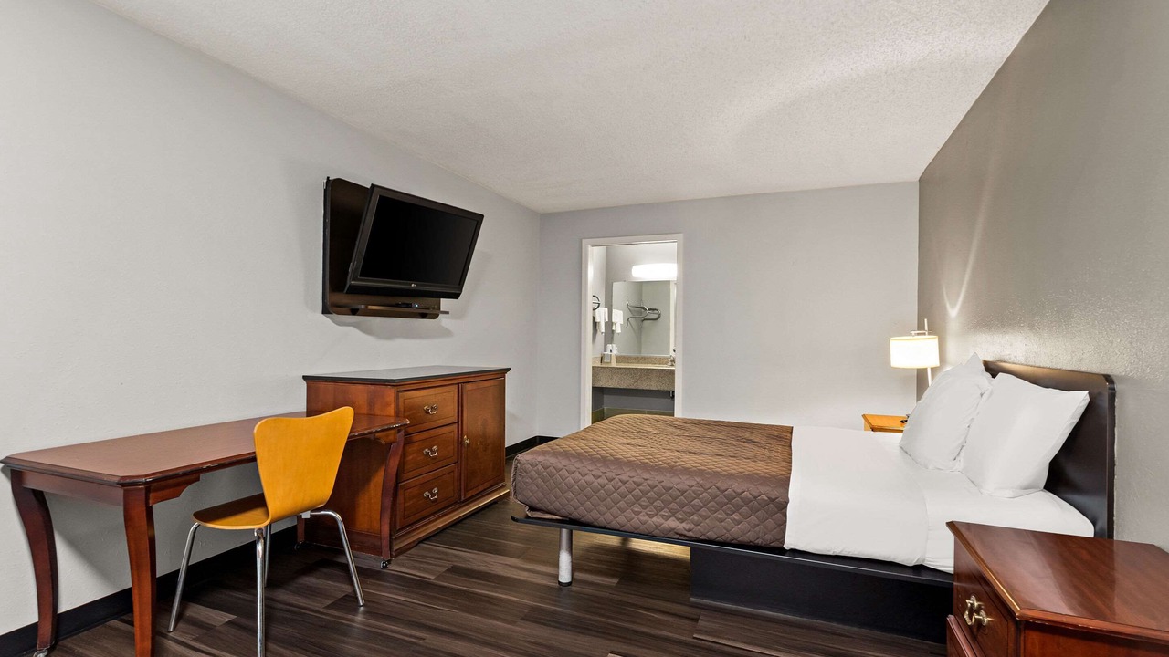 Photo of Bedroom in Brooklawn