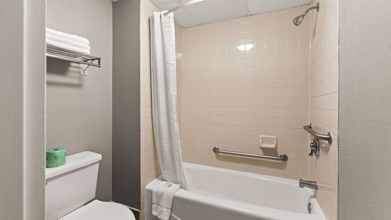 Photo of Bedroom in Brooklawn