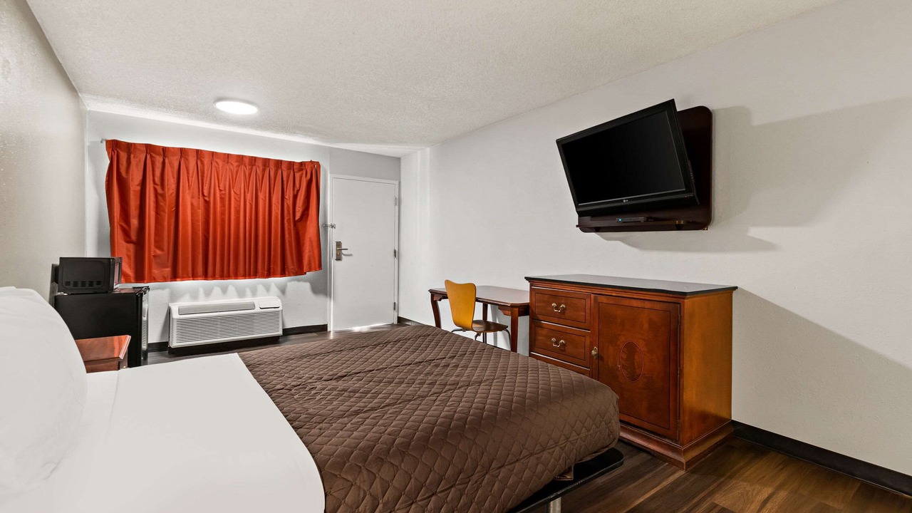 Photo of Bedroom in Brooklawn