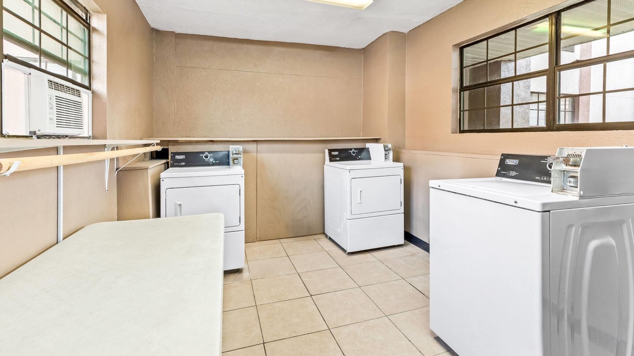 Photo of Bedroom in Lakeview  Jefferson County