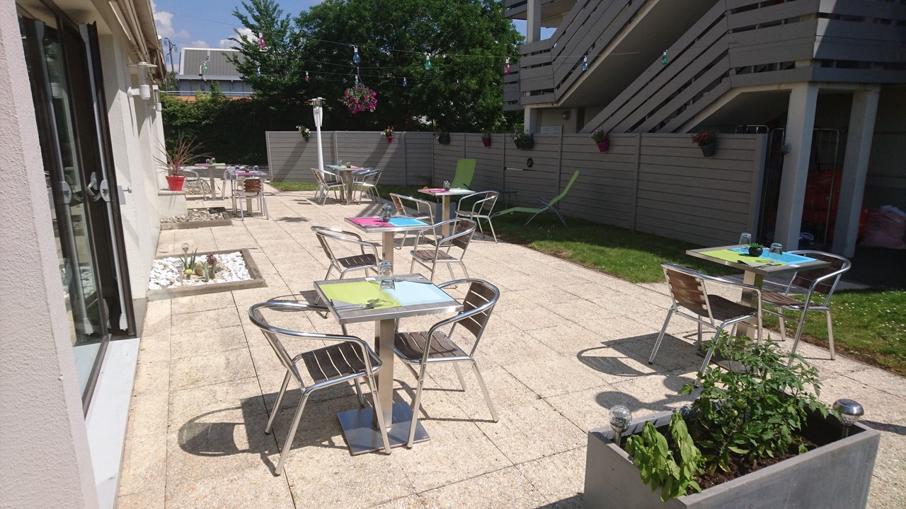 Photo of Patio Balcony in Chambray-les-Tours