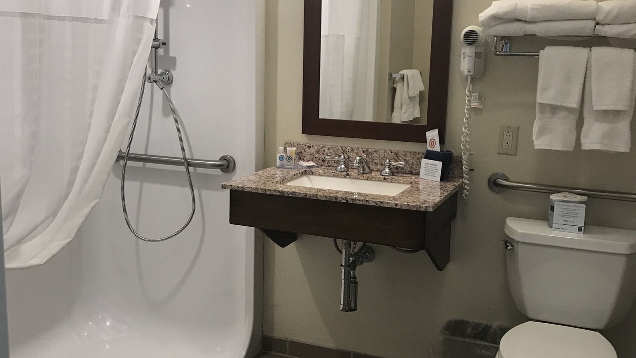 Photo of Bathroom in Ellsworth