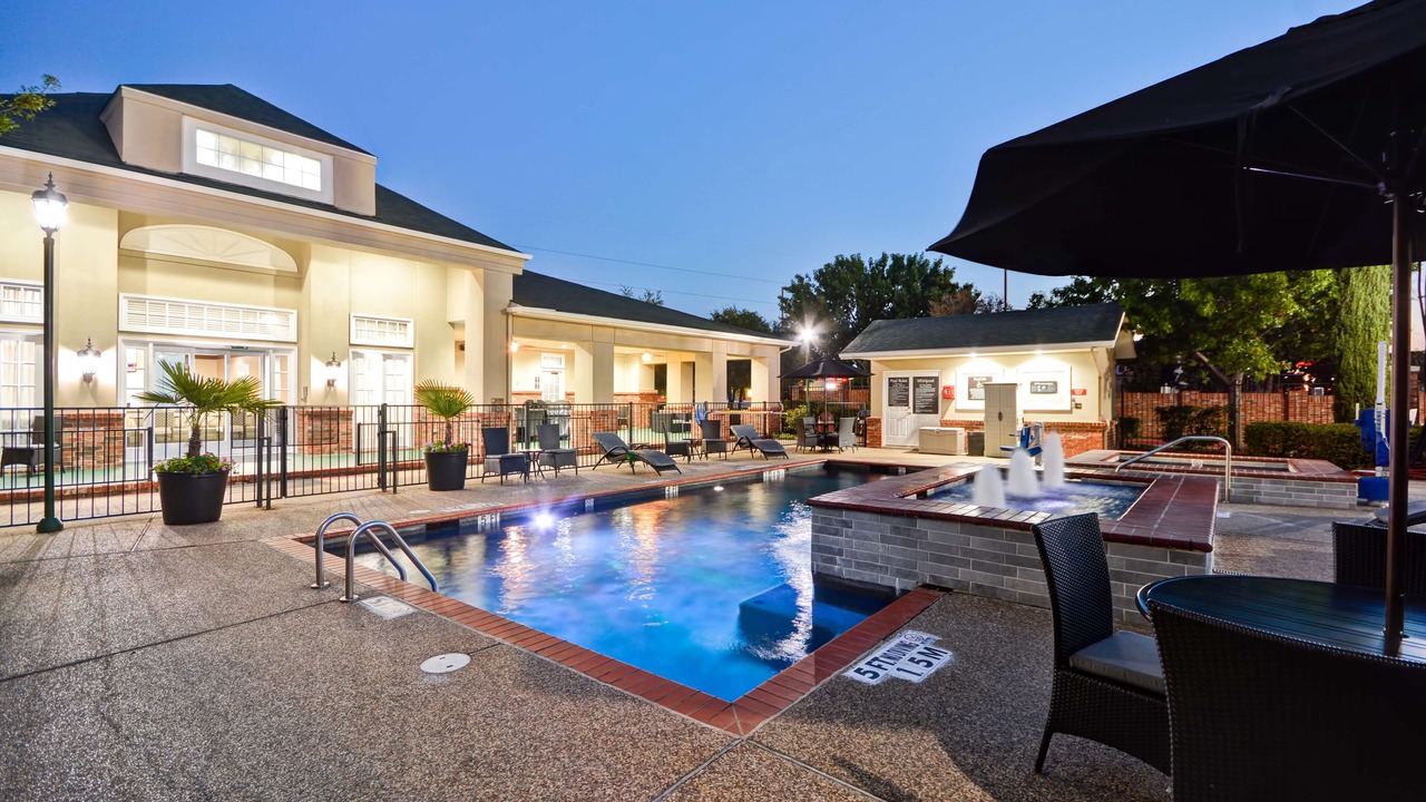 Photo of Outdoor in Lewisville