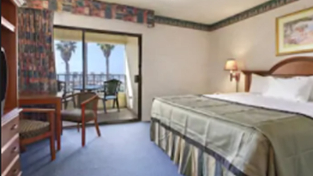 Photo of Bedroom in Sunset Beach