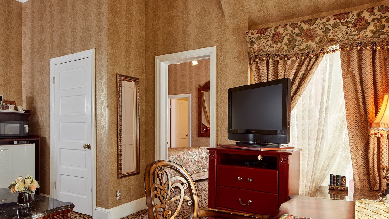 Photo of Bedroom in Lower Pacific Heights