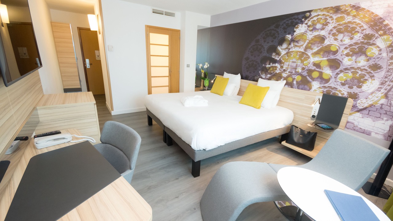 Photo of Bedroom in Chartres