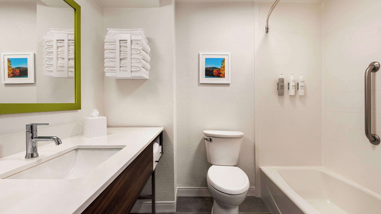 Photo of Bathroom in Stone Mountain