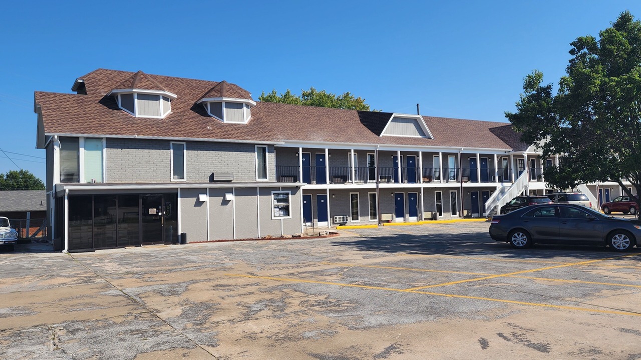 Photo of Outdoor in Carthage