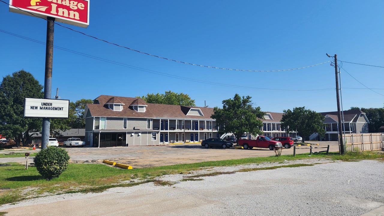 Photo of Outdoor in Carthage