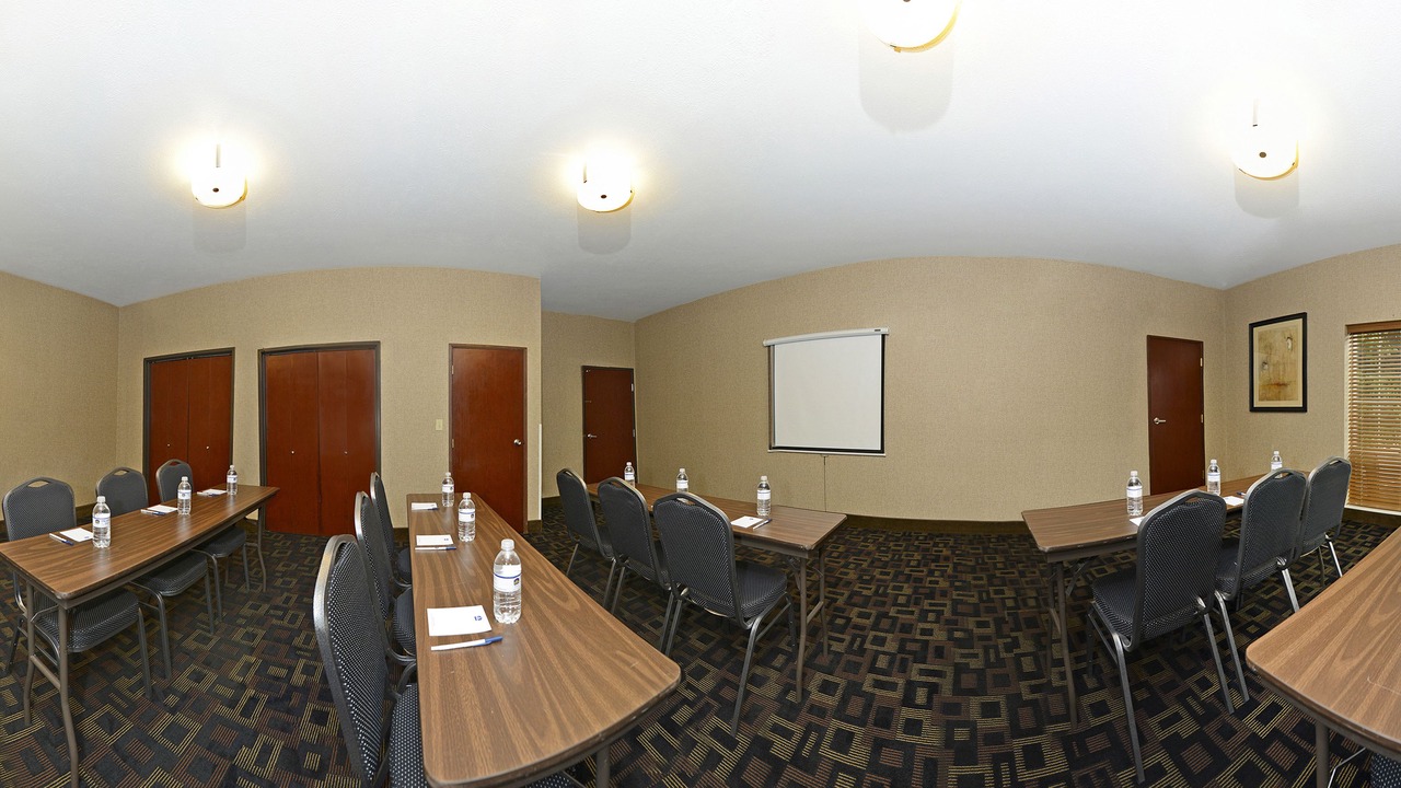 Photo of Others in Albany