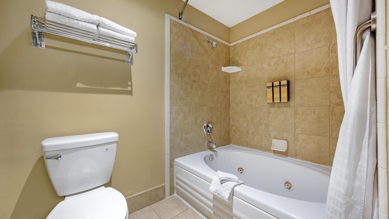 Photo of Bathroom in Albany