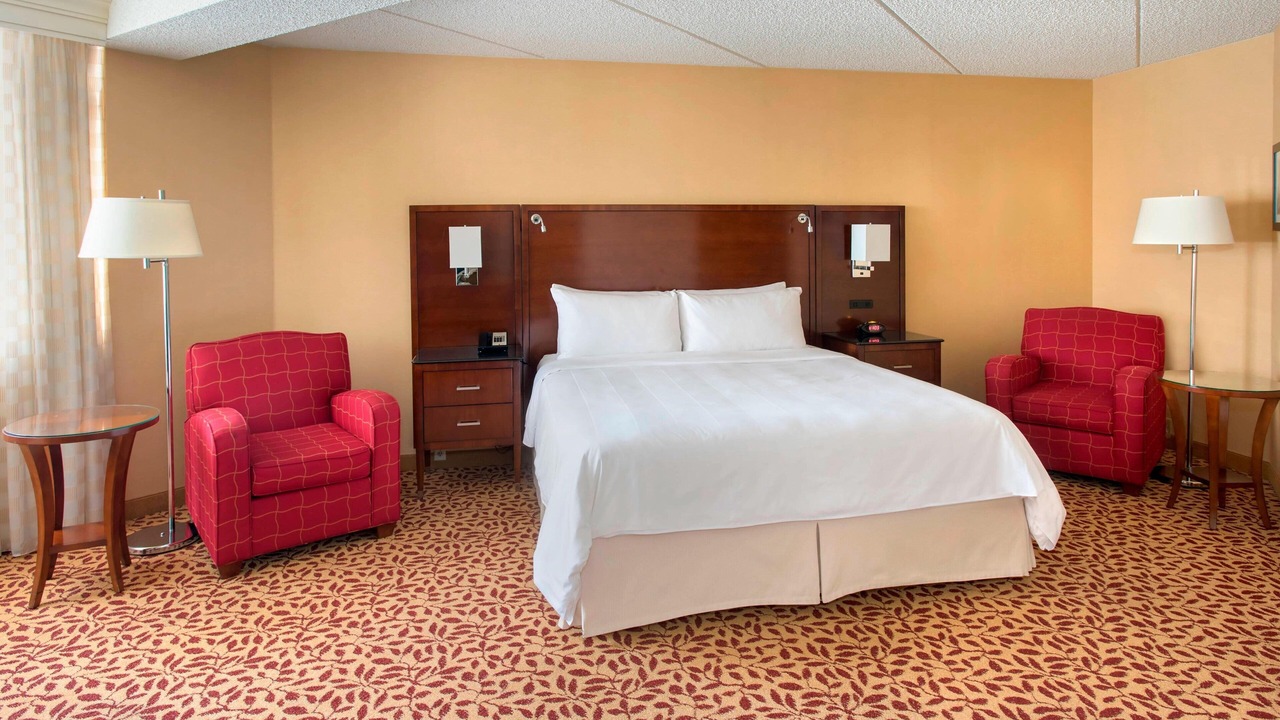 Photo of Bedroom in East Garden City