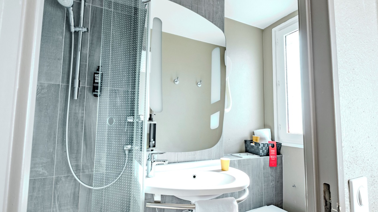 Photo of Bathroom in Champs-sur-Marne