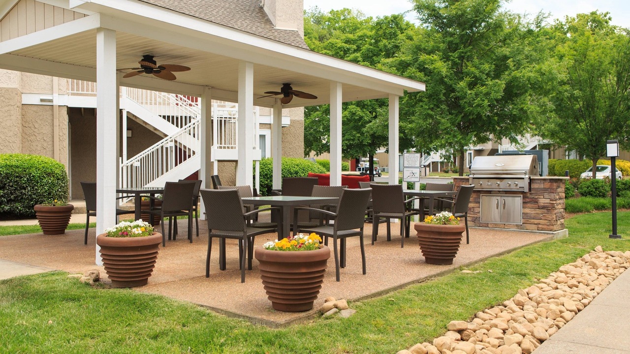 Photo of Patio Balcony in Merry Oaks