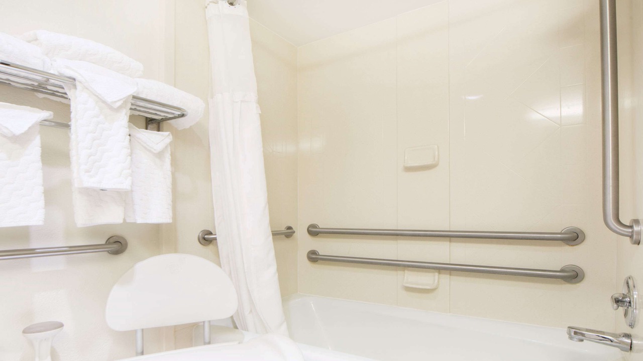 Photo of Bathroom in Enid