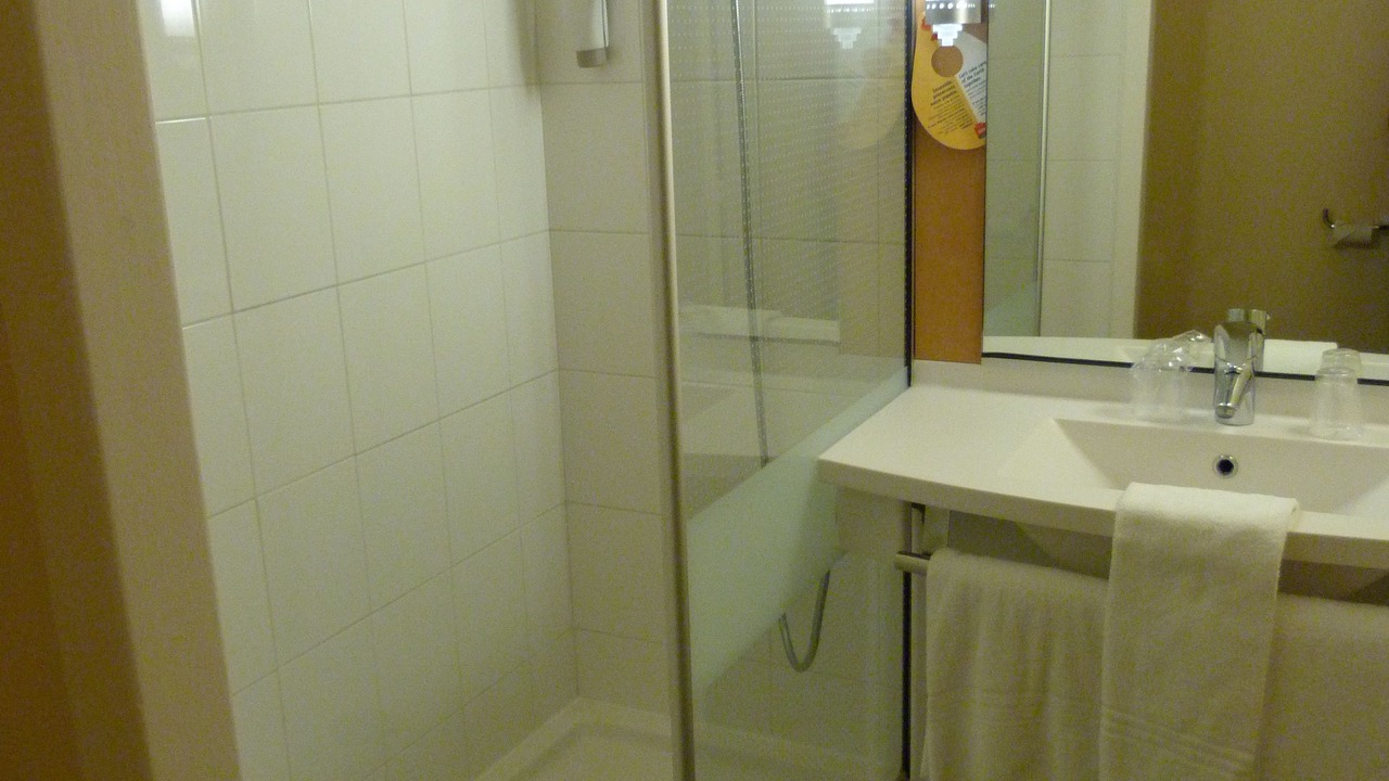 Photo of Bathroom in Fontaine-Notre-Dame