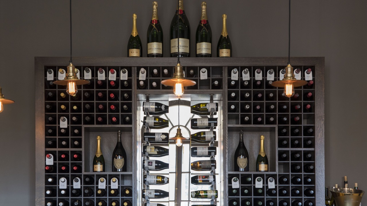 Photo of Others in Newmarket