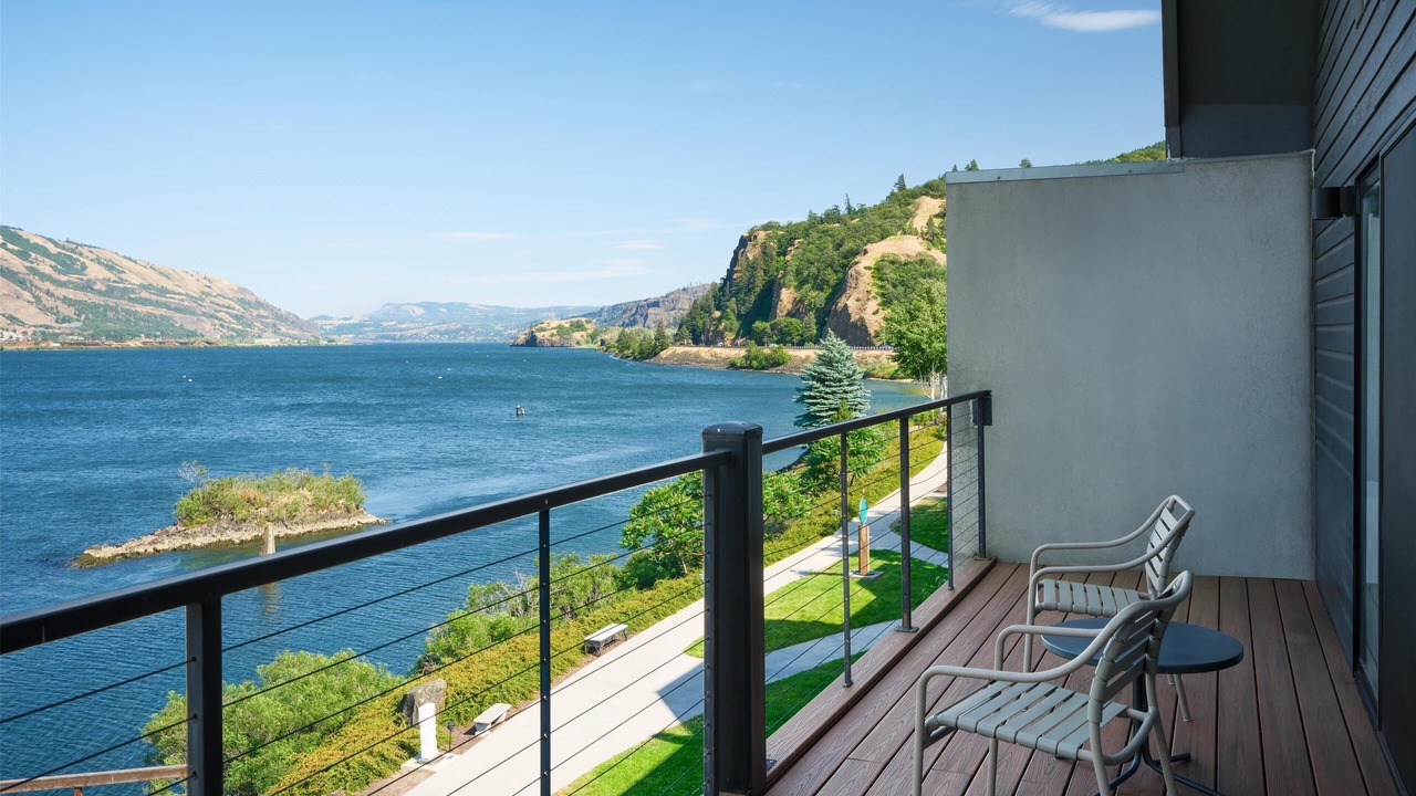 Photo of Livingroom in Hood River